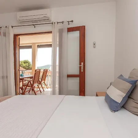 2 Bedroom Stunning In