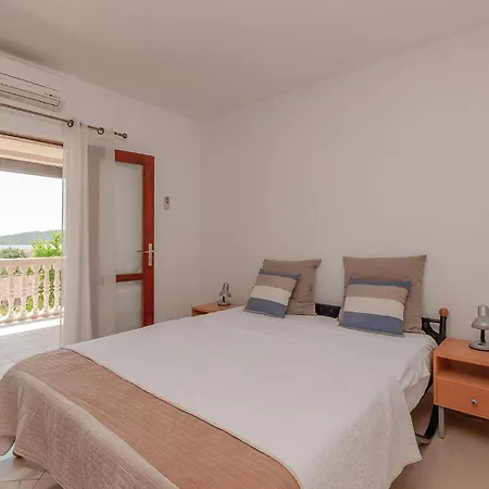 Two-bedroom In Пировац